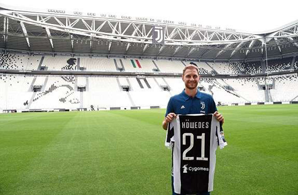 米体：那不勒斯冬窗急需补腰，已联系曼联询问引进梅努可行性